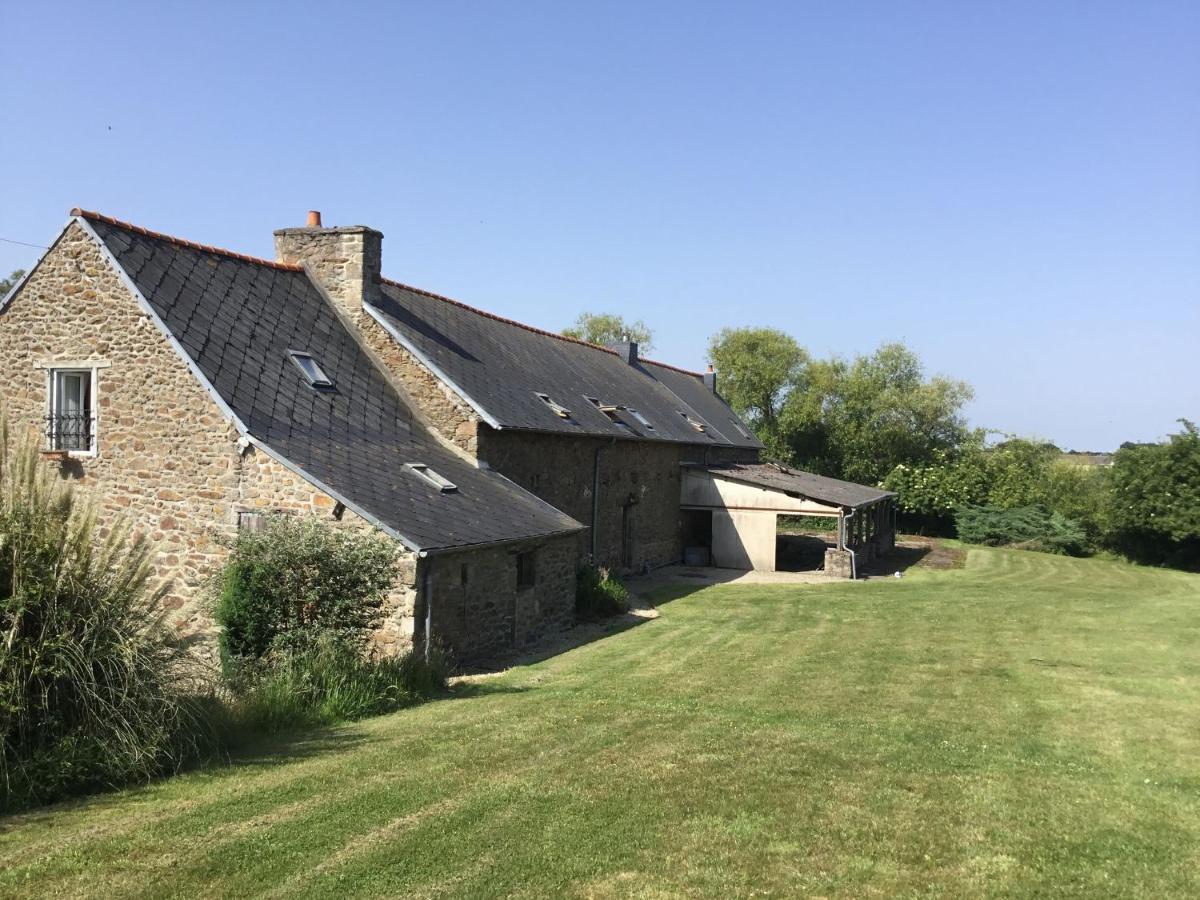 Gites Les Villes Briend Pluduno Exterior foto